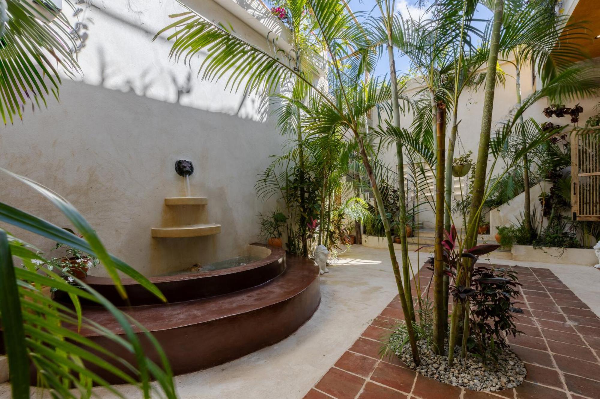 El Mambo Boutique Hotel Las Terrenas Luaran gambar